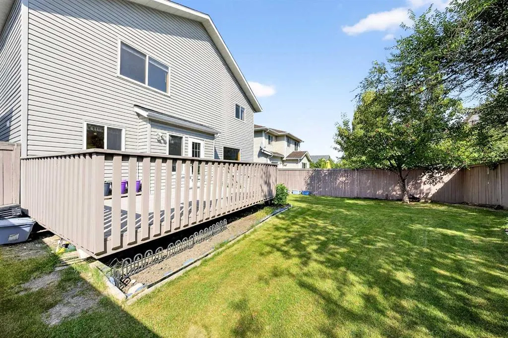 9200 Edgebrook Drive NW