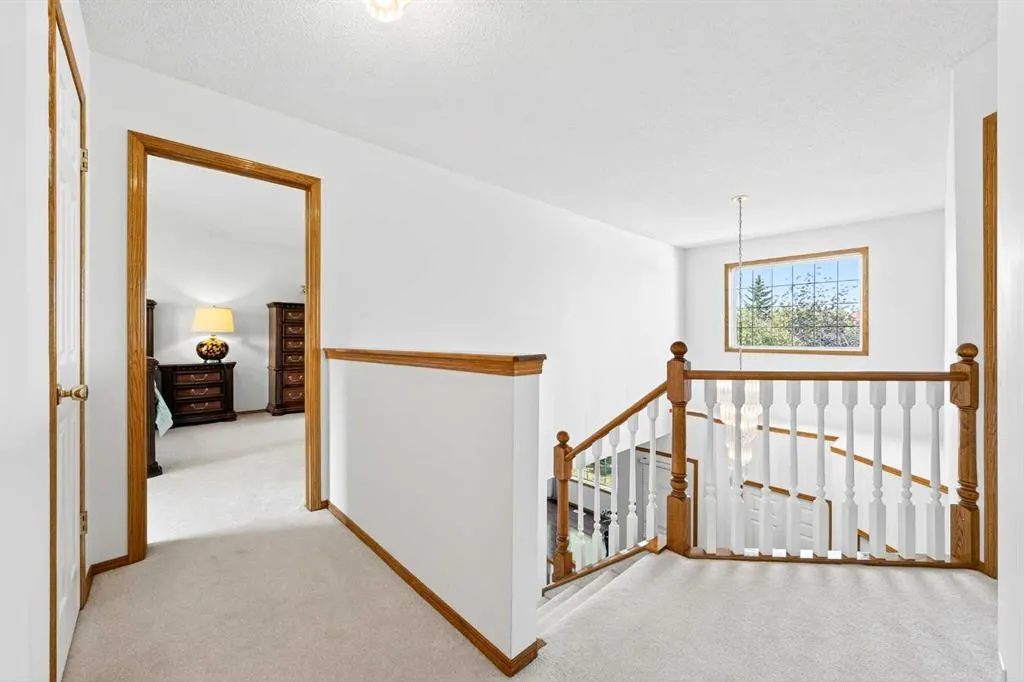9200 Edgebrook Drive NW