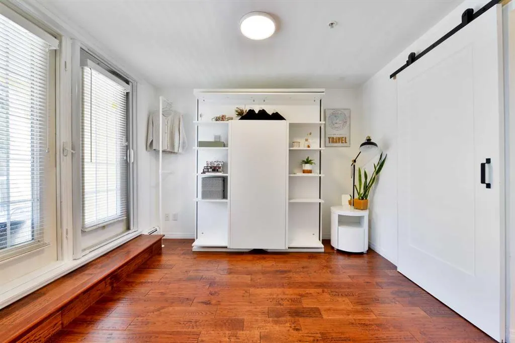 2212 34 Avenue SW, #103