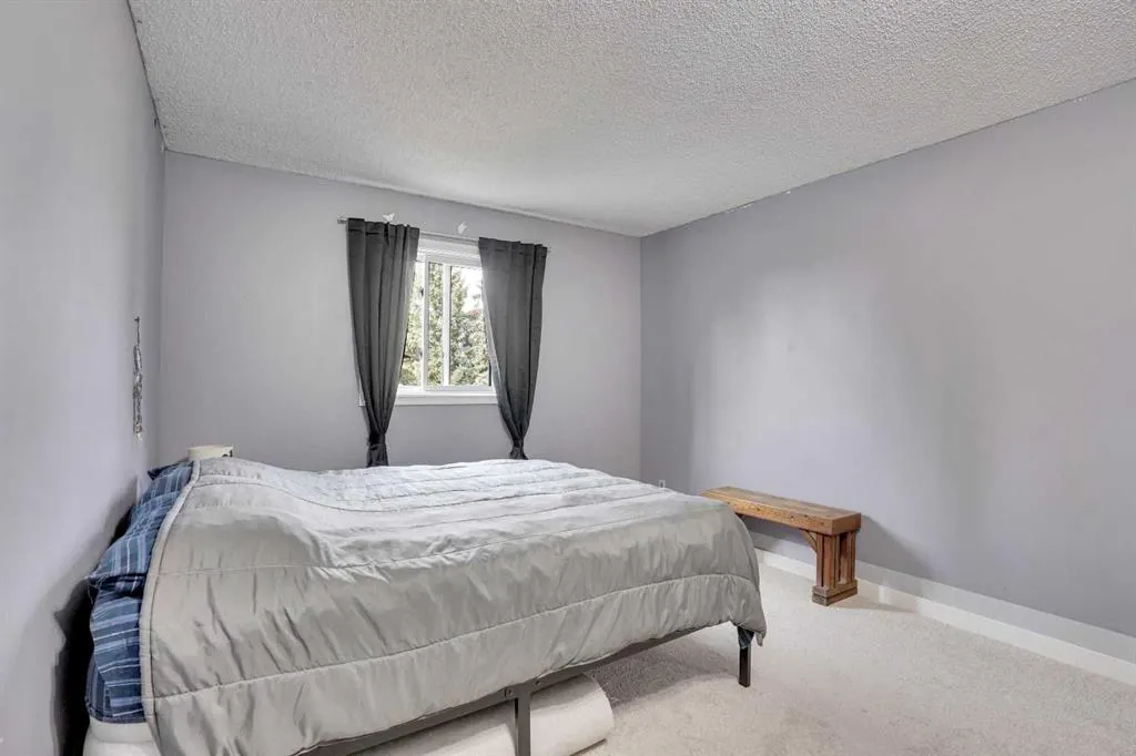 145 Woodbrook Mews SW