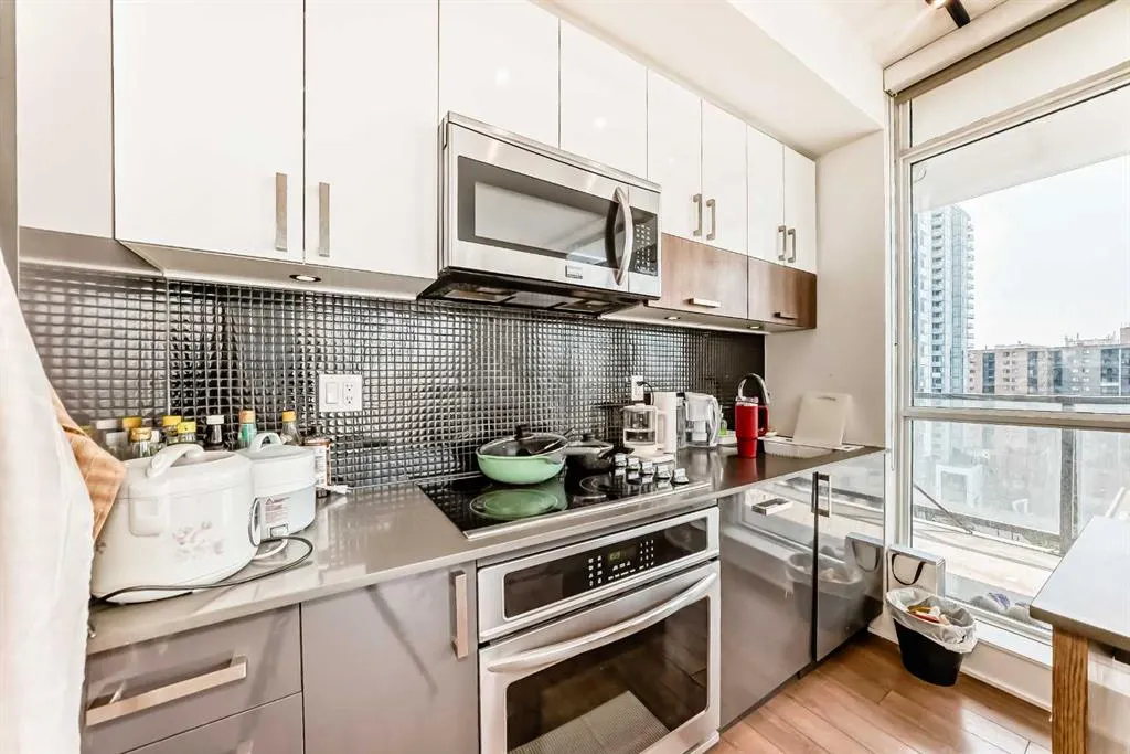 550 Riverfront Avenue SE, #1202