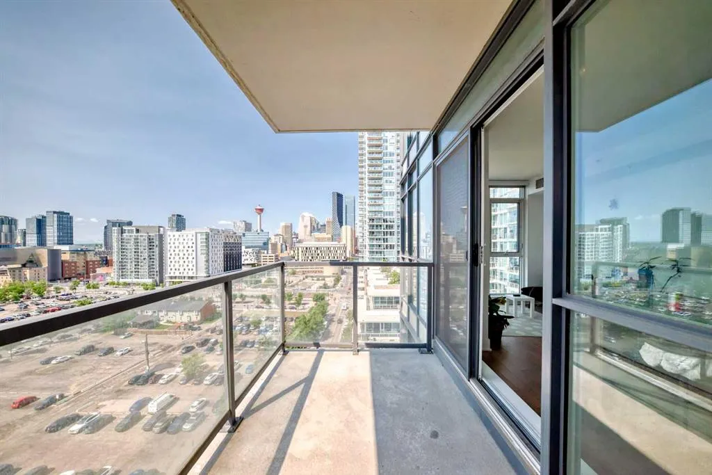 550 Riverfront Avenue SE, #1202