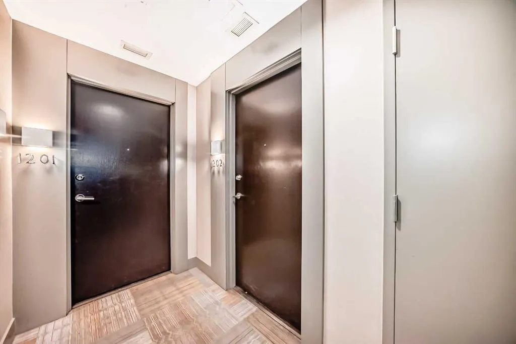 550 Riverfront Avenue SE, #1202