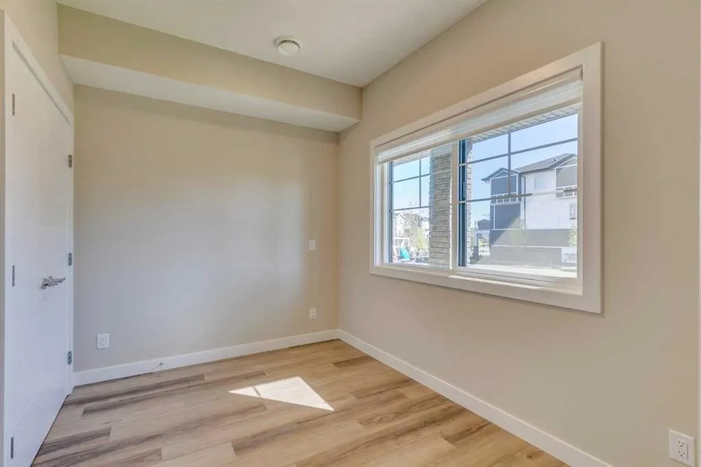 285 Chelsea Court, #104