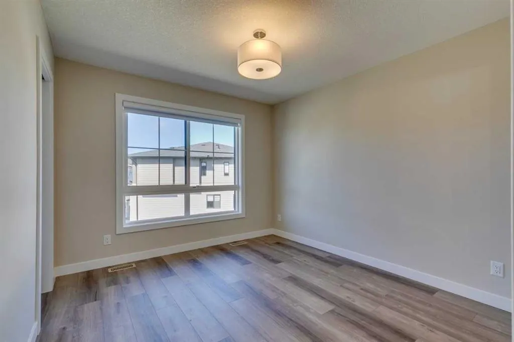 285 Chelsea Court, #104