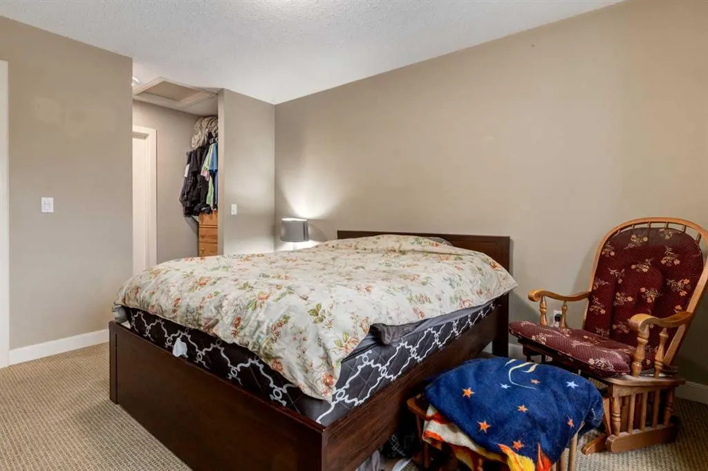 88 Chaparral Ridge Park SE