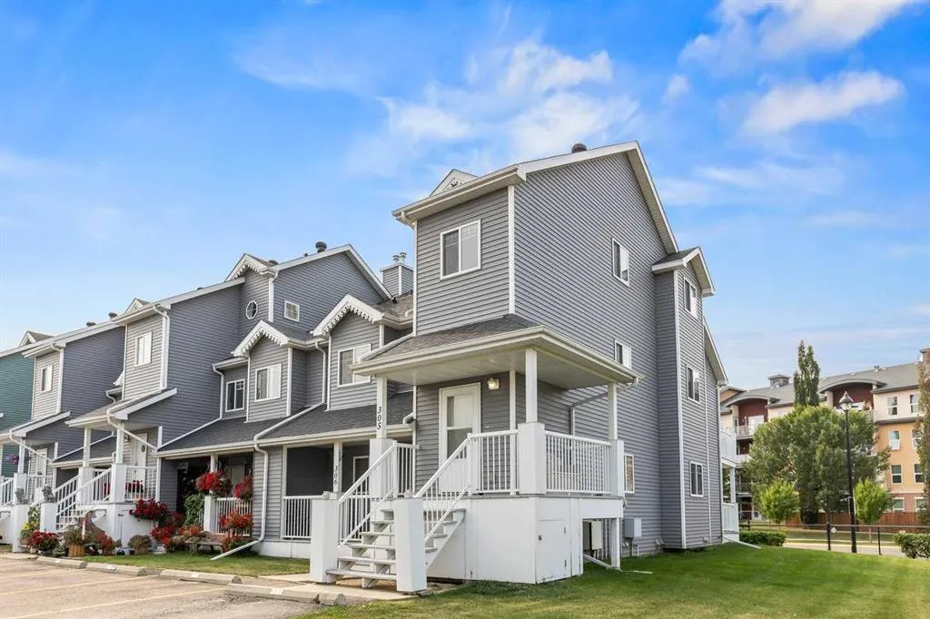 5220 50A Avenue, #305
