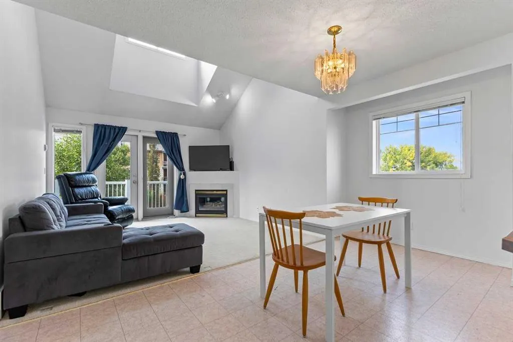 5220 50A Avenue, #305