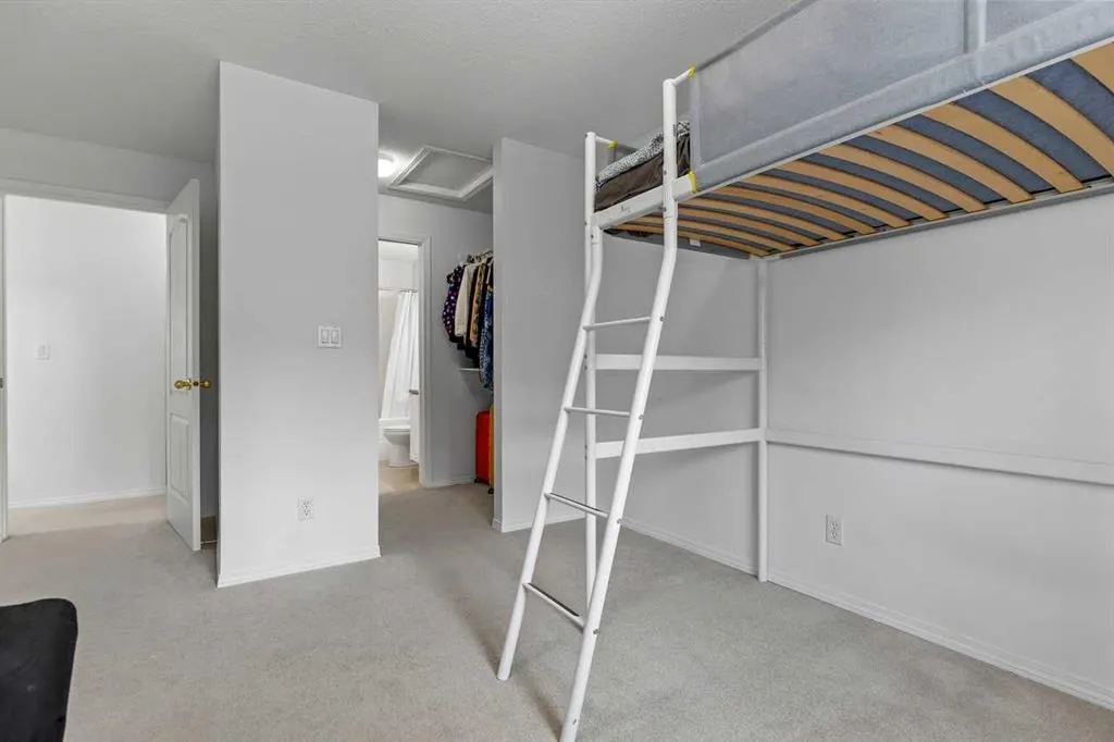 5220 50A Avenue, #305