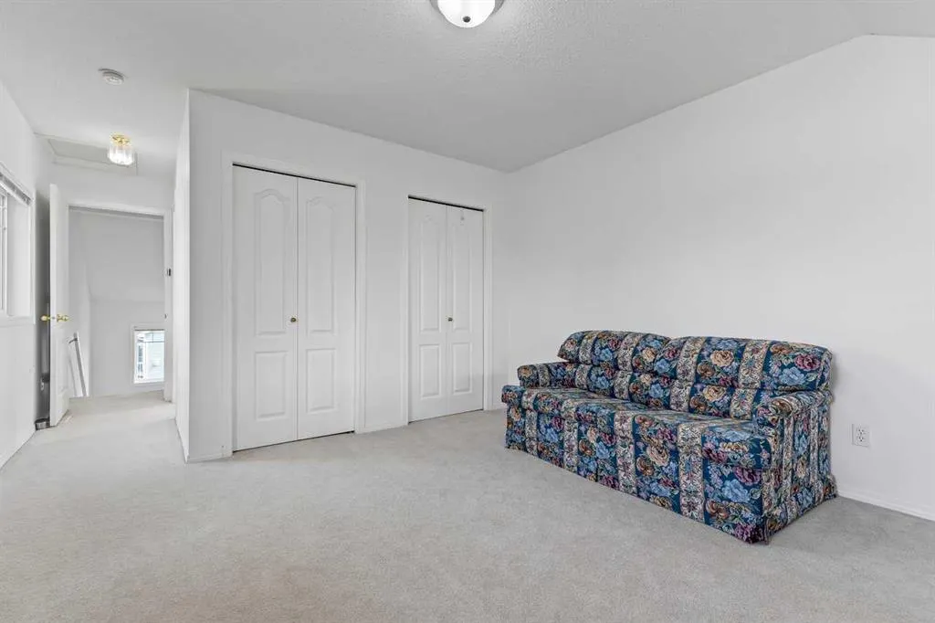 5220 50A Avenue, #305