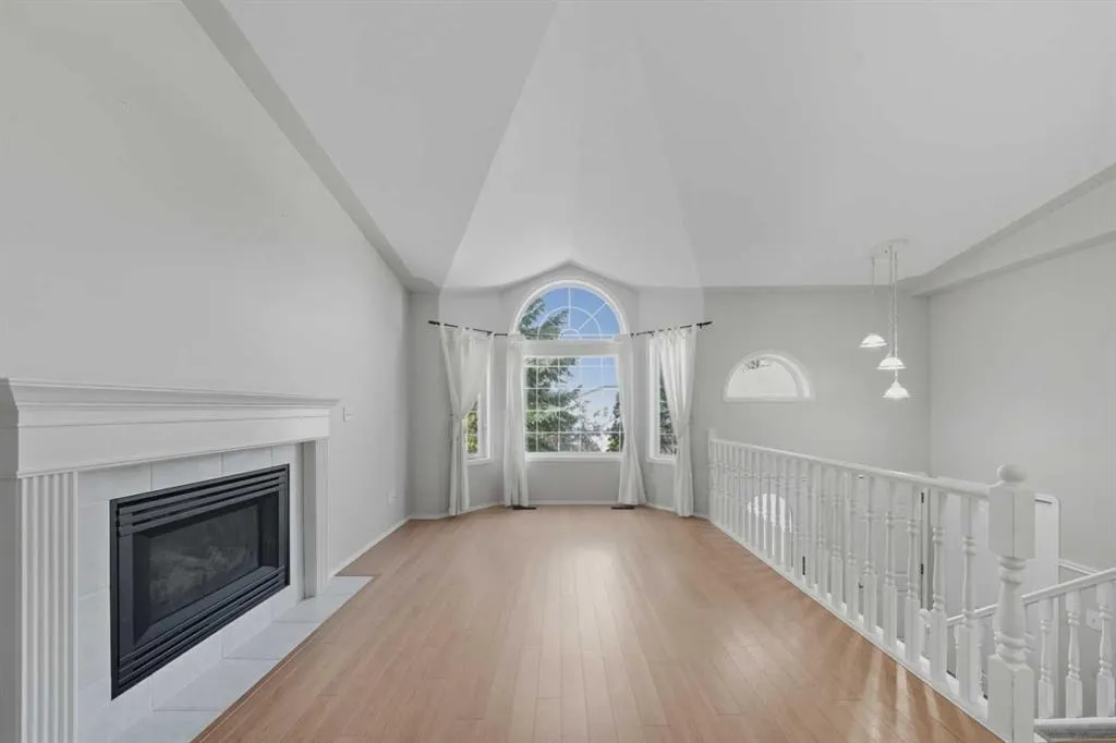 71 Doran Crescent