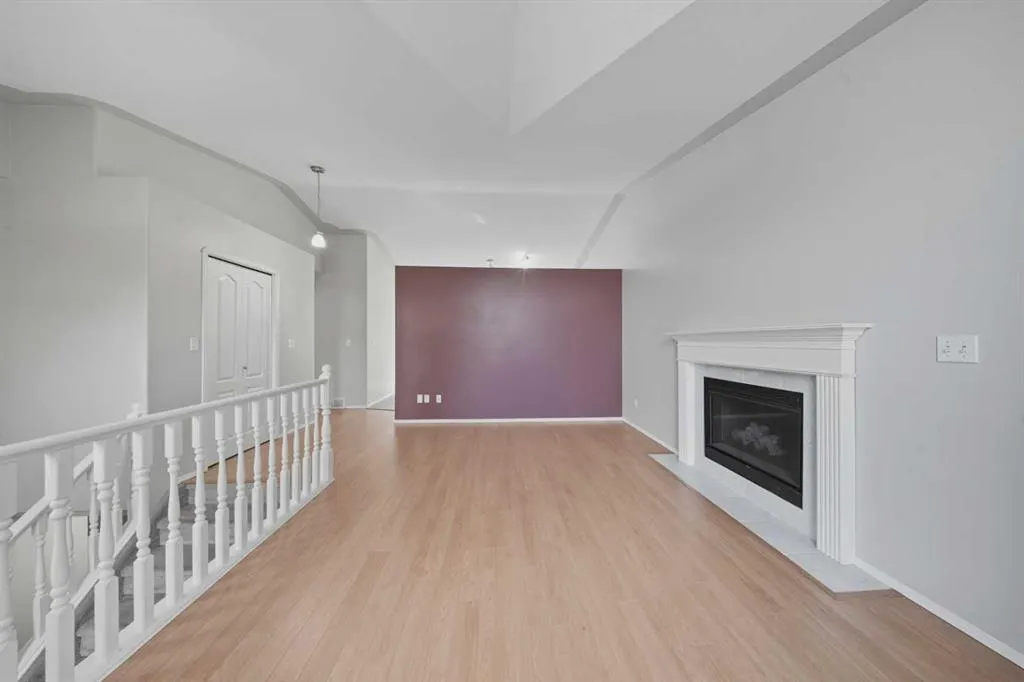 71 Doran Crescent