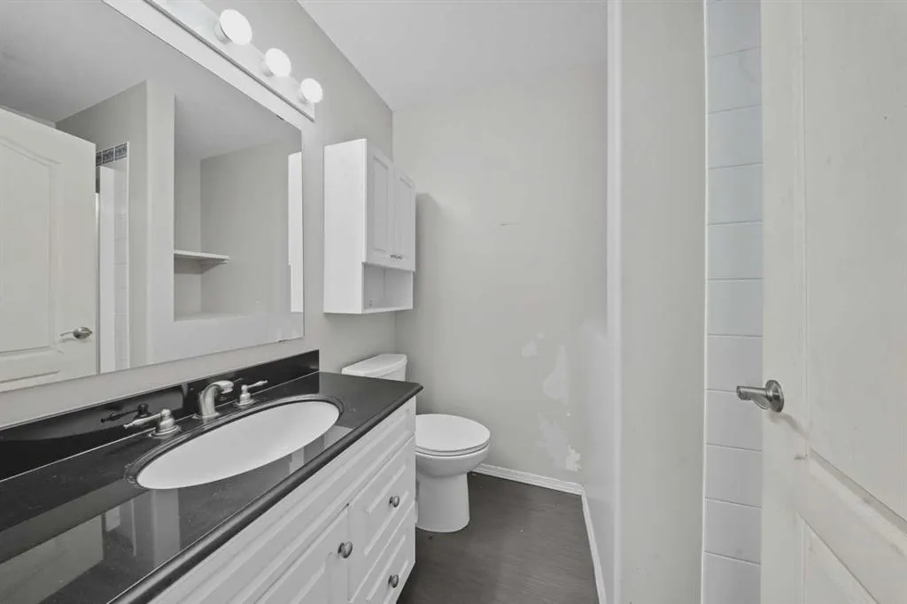 71 Doran Crescent