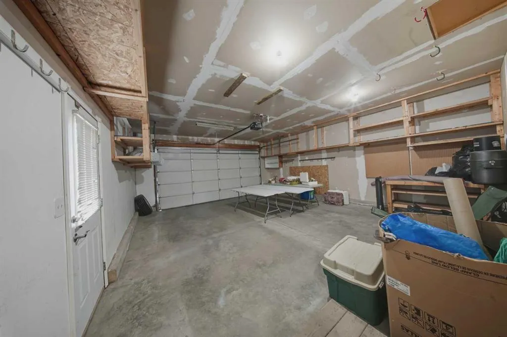 71 Doran Crescent