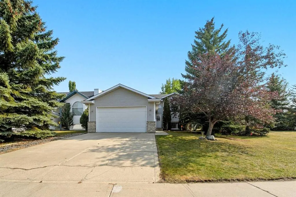 71 Doran Crescent
