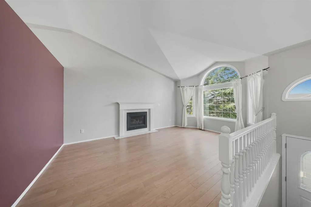 71 Doran Crescent