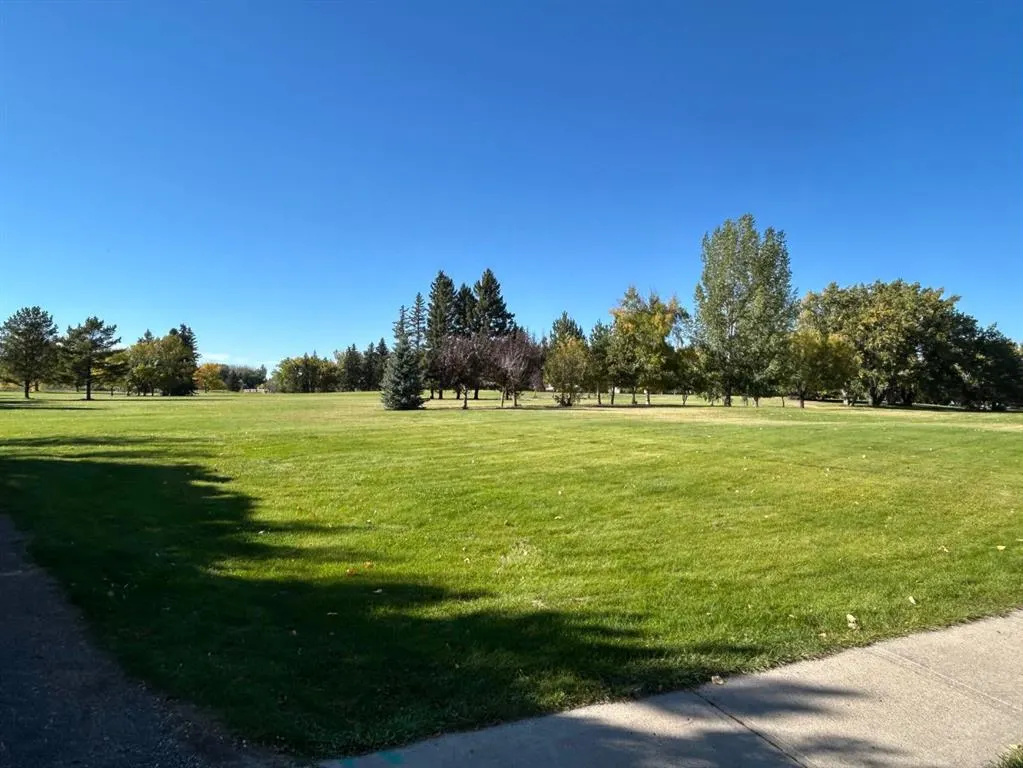 343 Laval Boulevard W