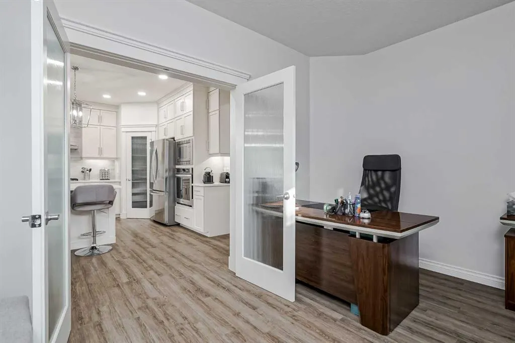 310 Mahogany Manor SE