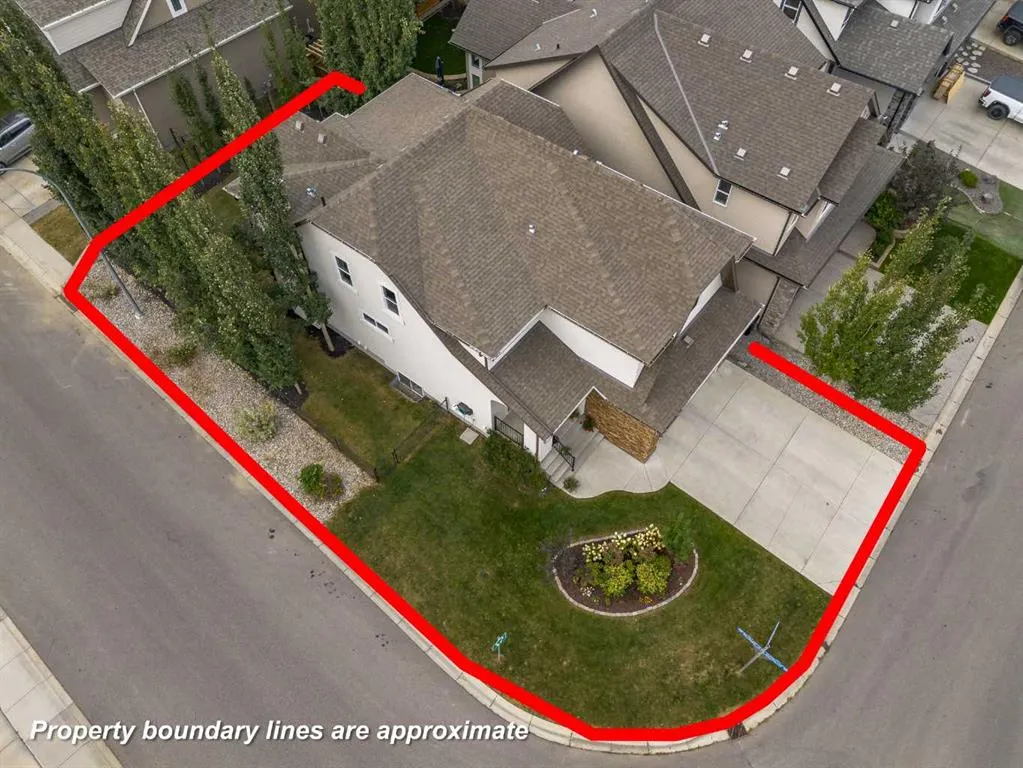 310 Mahogany Manor SE