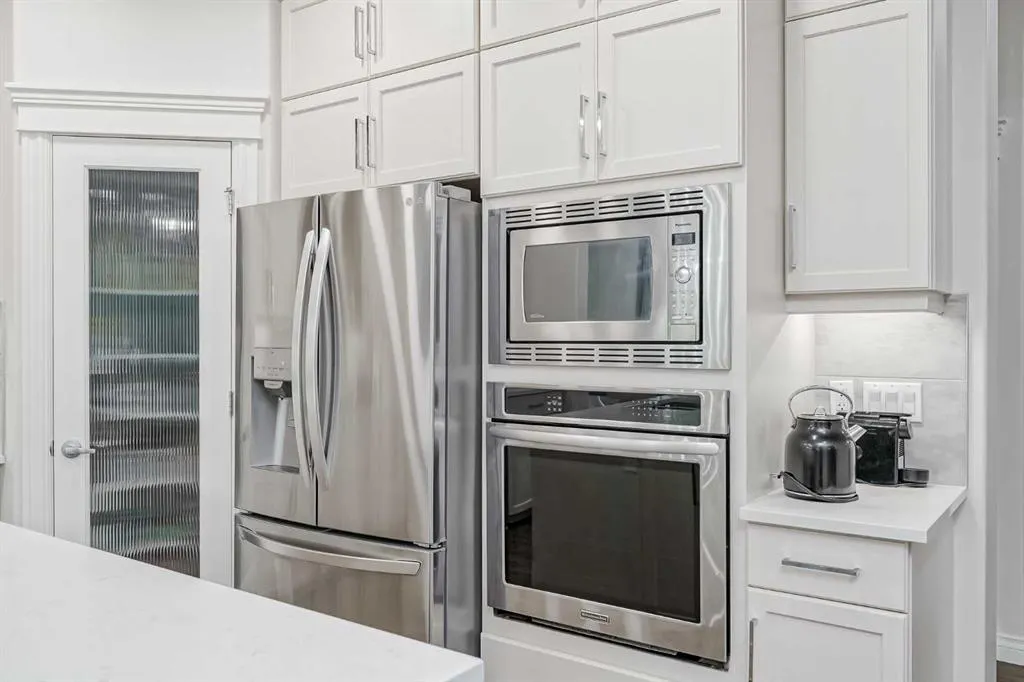 310 Mahogany Manor SE