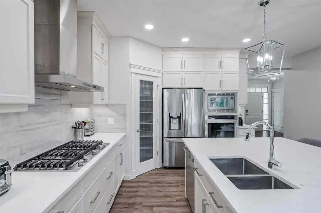 310 Mahogany Manor SE