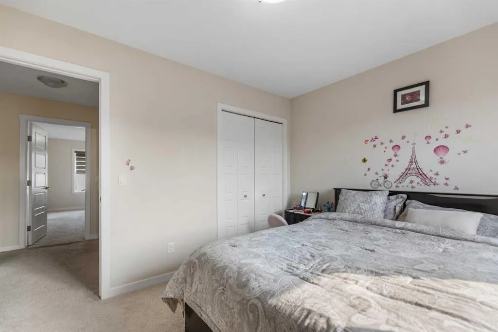 29 Saddlestone Gate NE