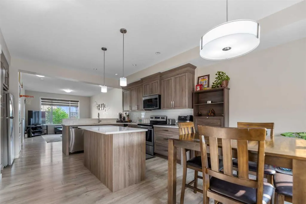29 Saddlestone Gate NE