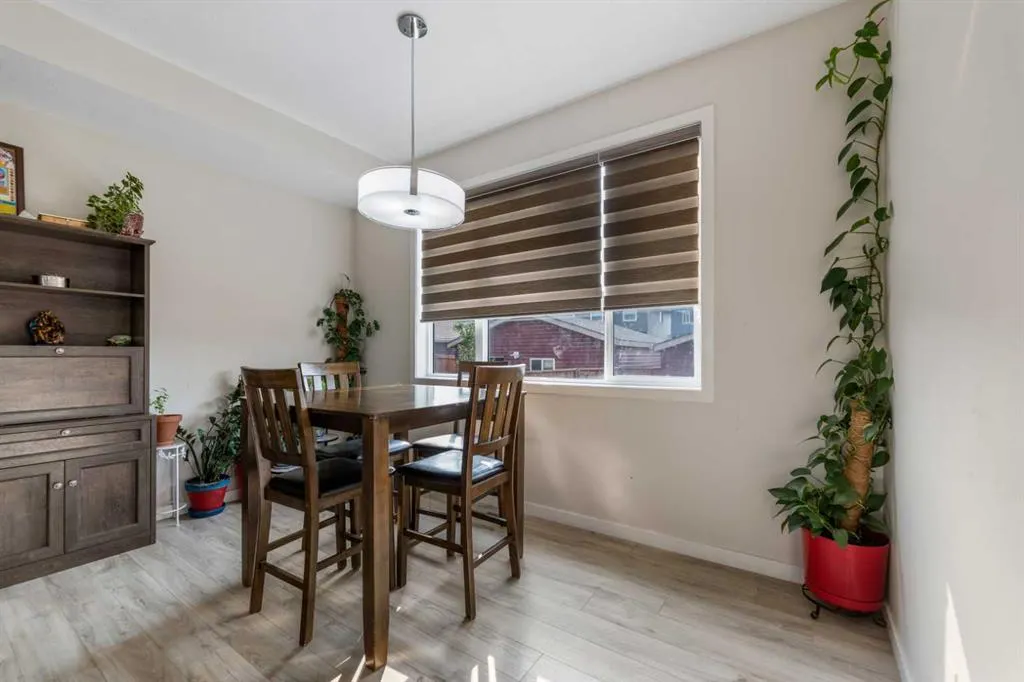 29 Saddlestone Gate NE
