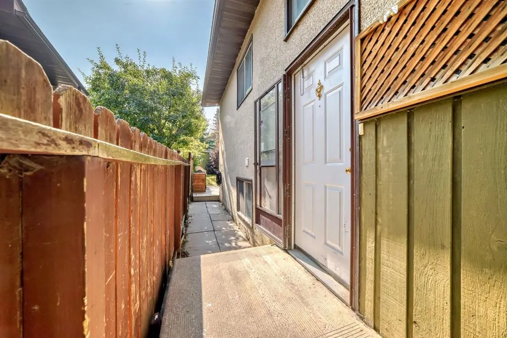 72 Berkley Close NW