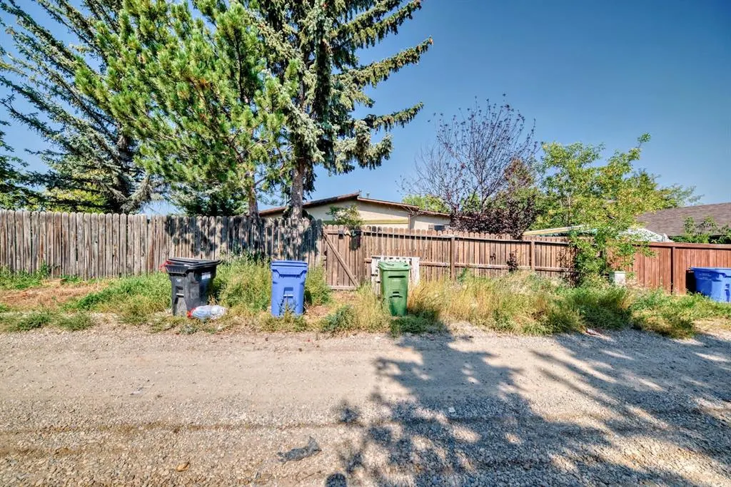72 Berkley Close NW