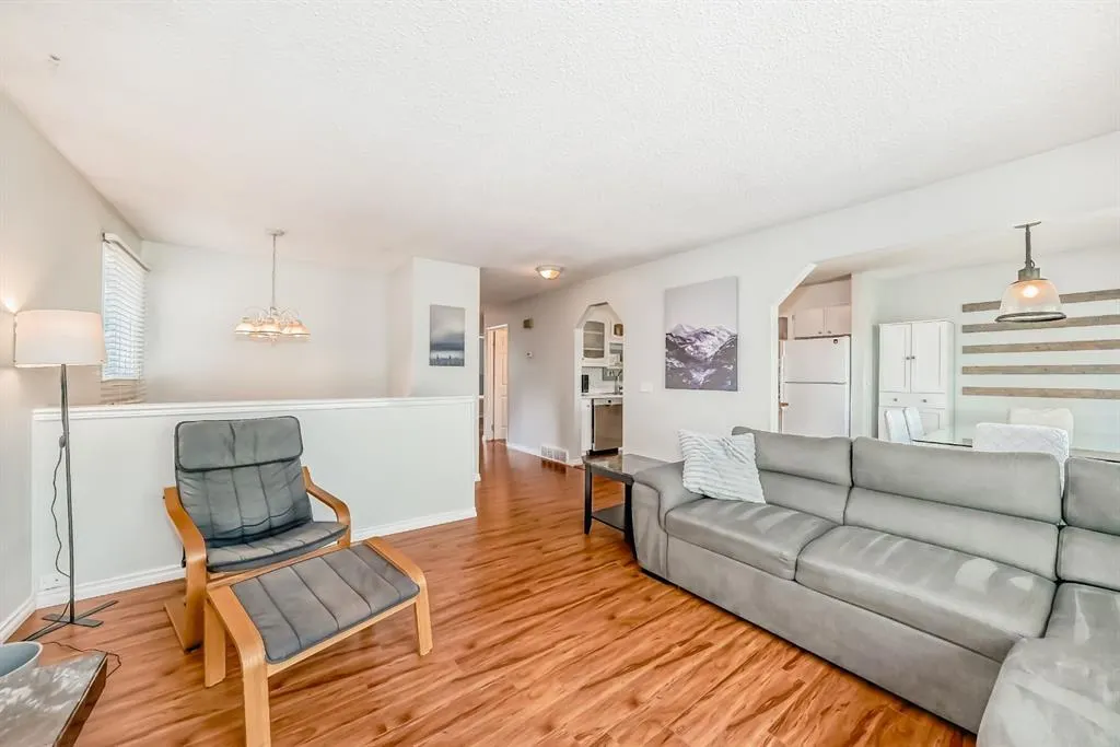 72 Berkley Close NW