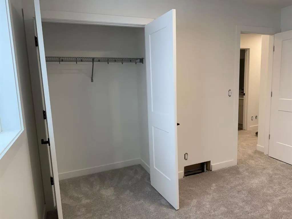 36 Memorial Parkway
