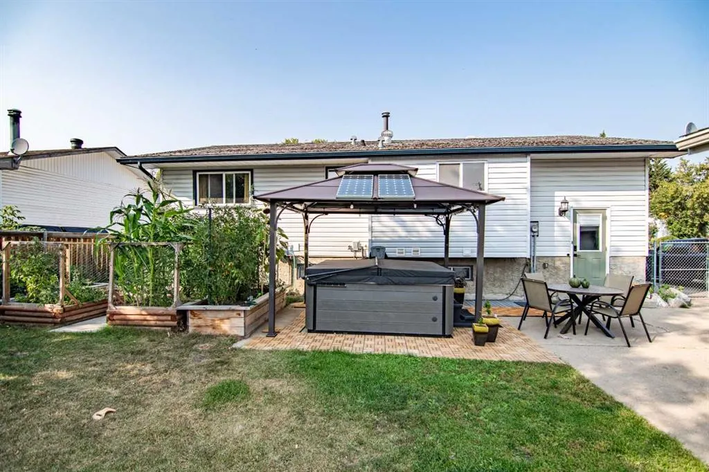 129 Wiltshire Boulevard