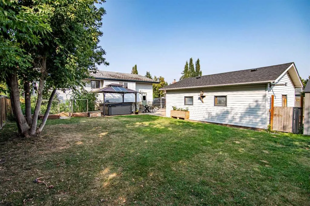 129 Wiltshire Boulevard