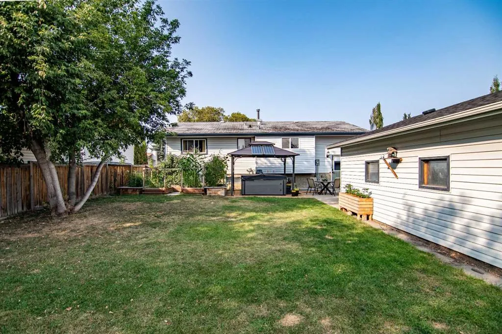 129 Wiltshire Boulevard