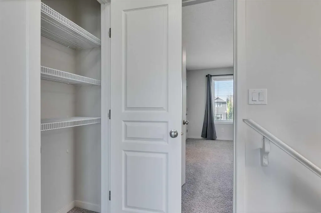 116 Copperpond Parade SE