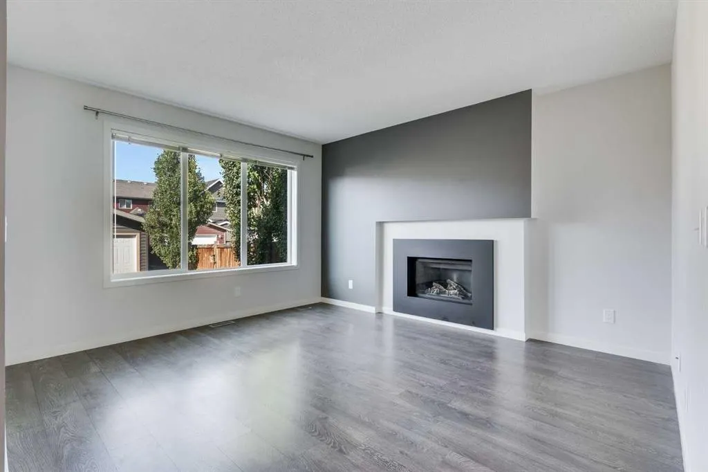 116 Copperpond Parade SE