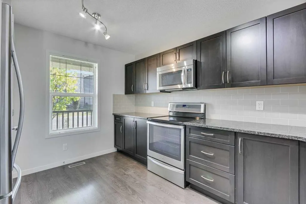 116 Copperpond Parade SE