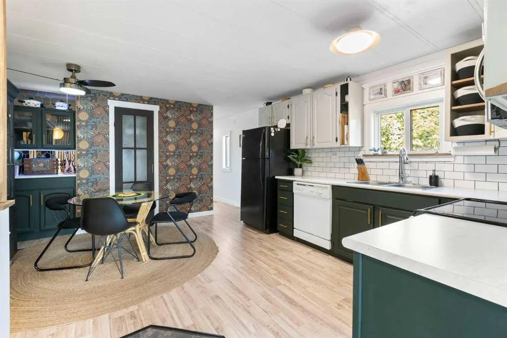 68 Spring Haven Road SE