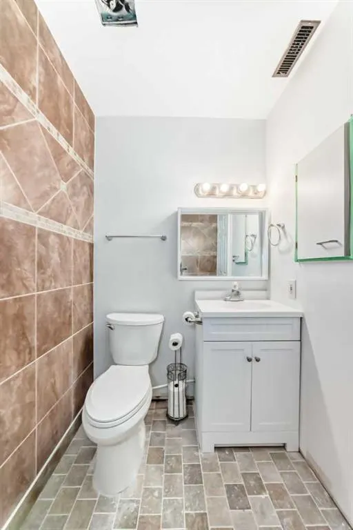 1607 11 Avenue SW, #101