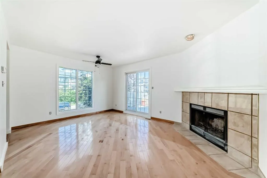 1607 11 Avenue SW, #101