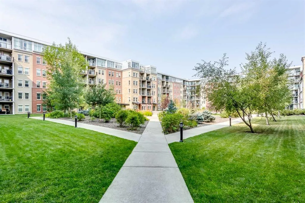 11811 Lake Fraser Drive SE, #6508