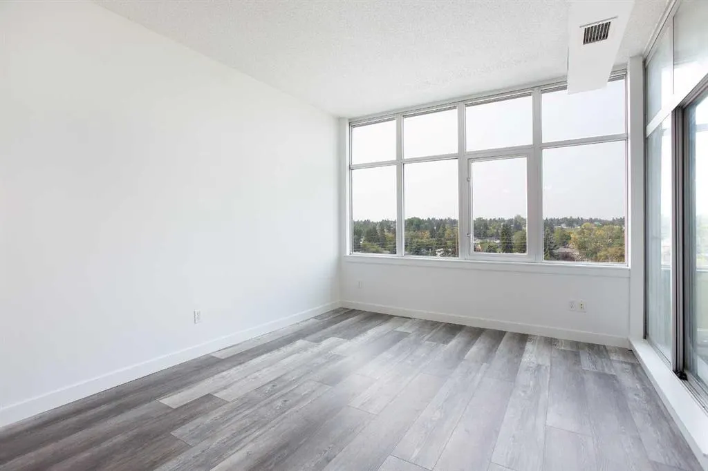 11811 Lake Fraser Drive SE, #6508