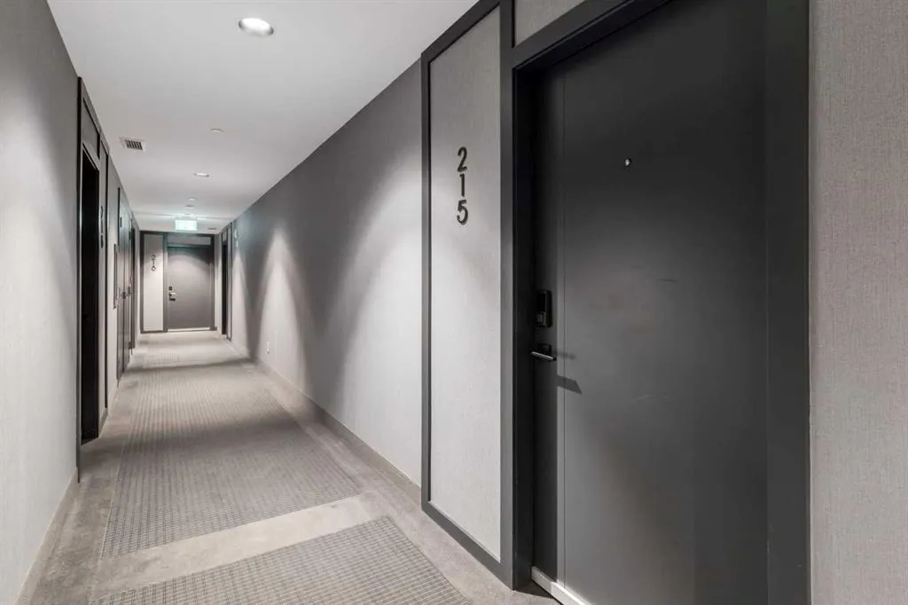 8505 Broadcast Avenue SW, #215