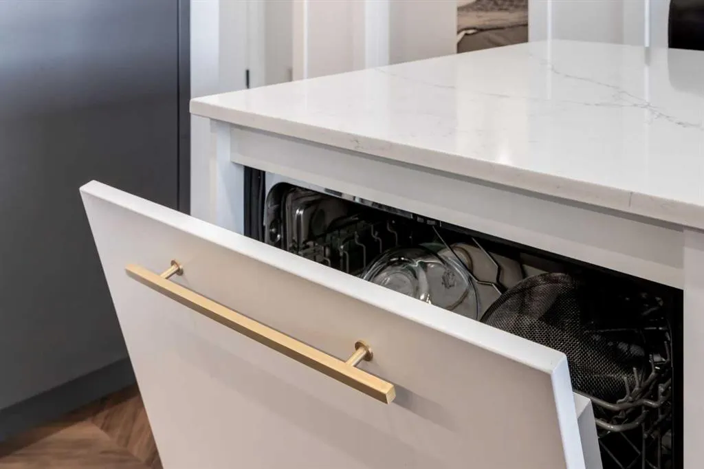 8505 Broadcast Avenue SW, #215