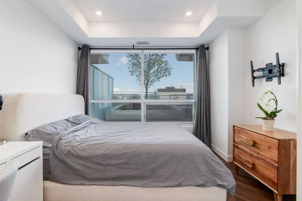 8505 Broadcast Avenue SW, #215