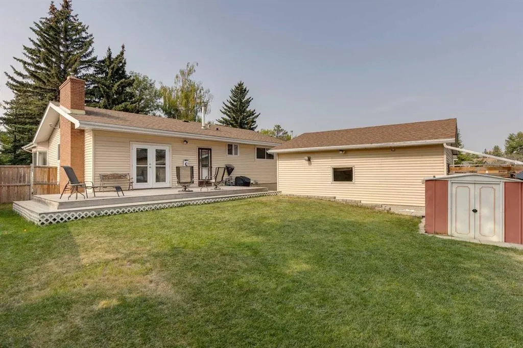 136 Rundleridge Way NE