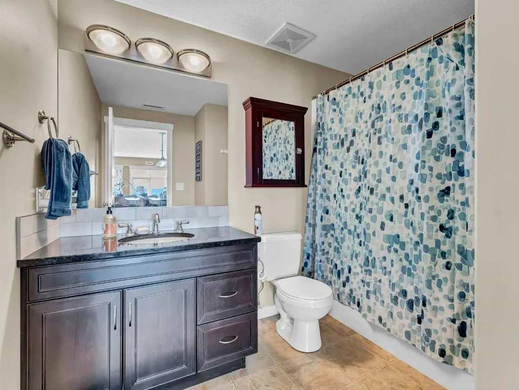 19 Terrace View NE, #221