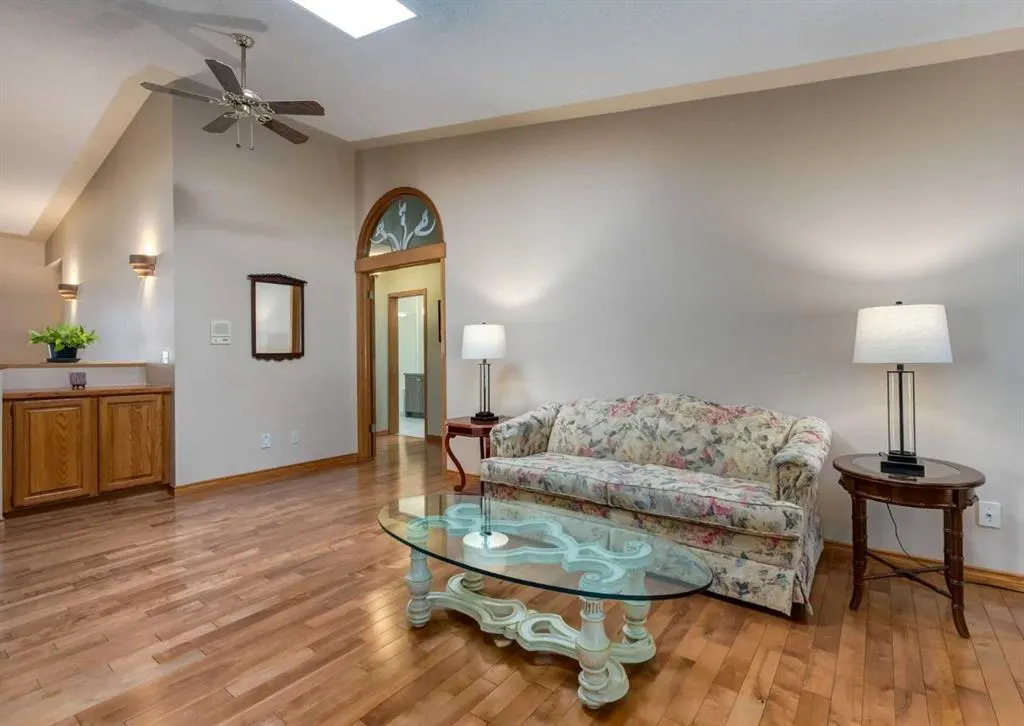 135 Shawnee Manor SW