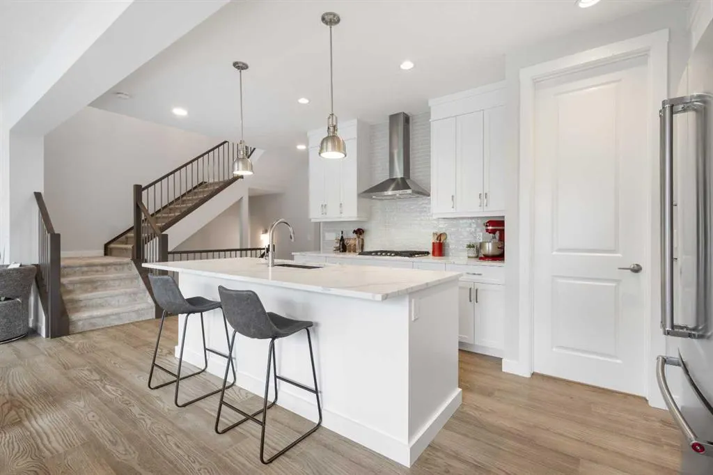 246 West Grove Point SW